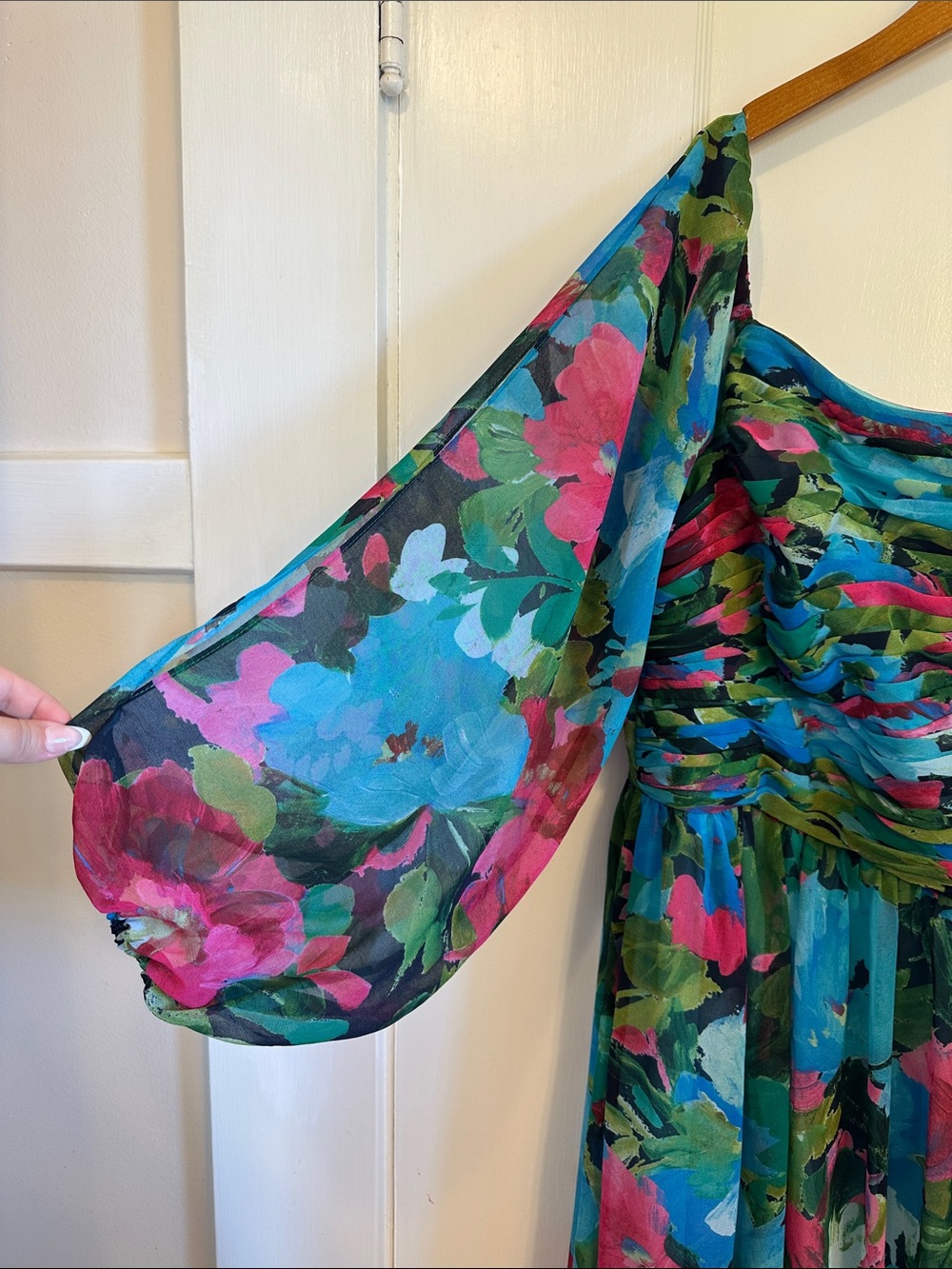 XSCAPE Plus Size Off the Shoulder Printed Gown - Wedding Guest Dress - 16W - Picture 7 of 17